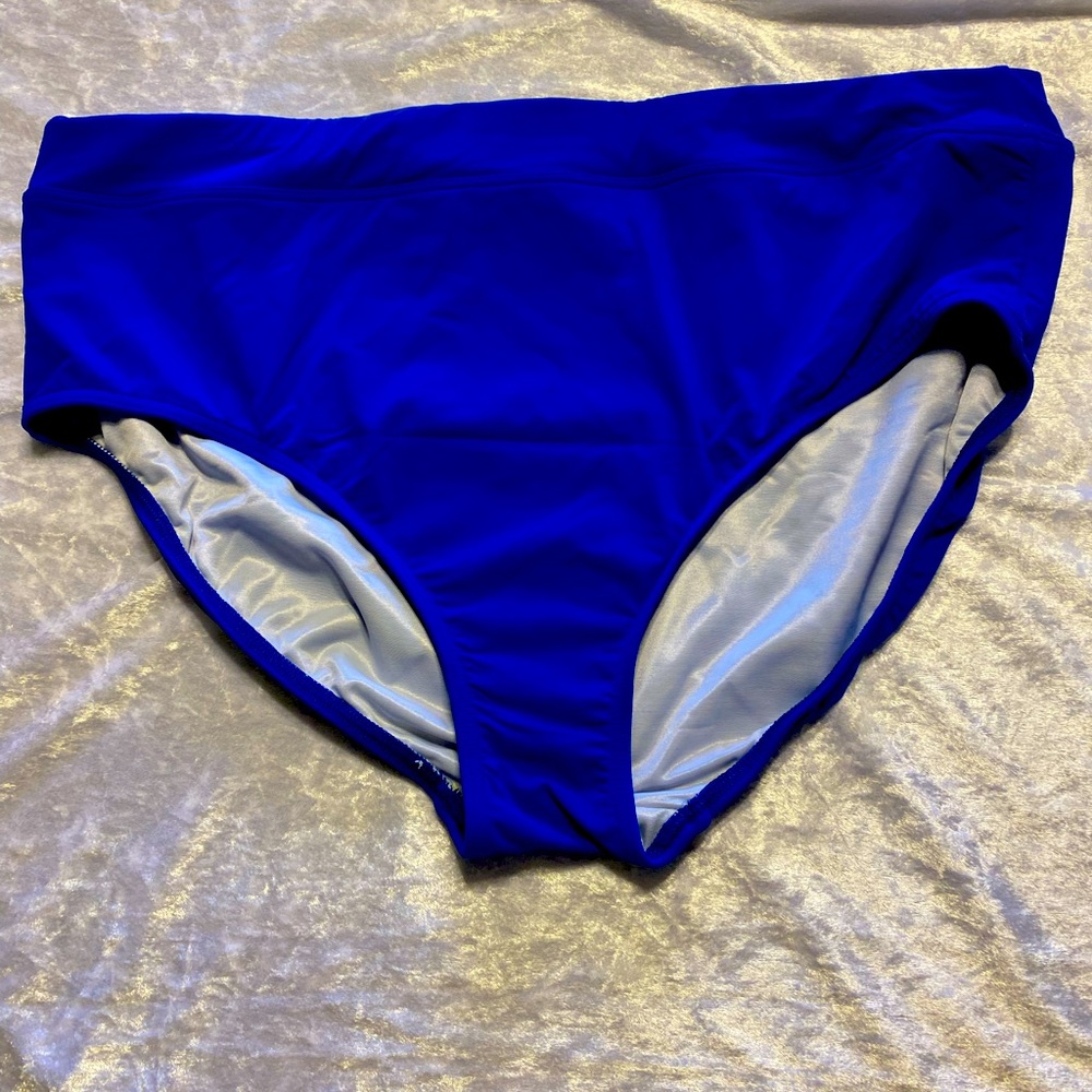 Lands’ End Bikini Bottoms in royal blue. 18. New without tags